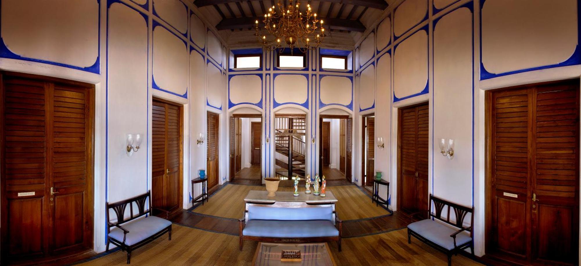 Neemrana'S - Bungalow On The Beach Tharangambadi ภายนอก รูปภาพ