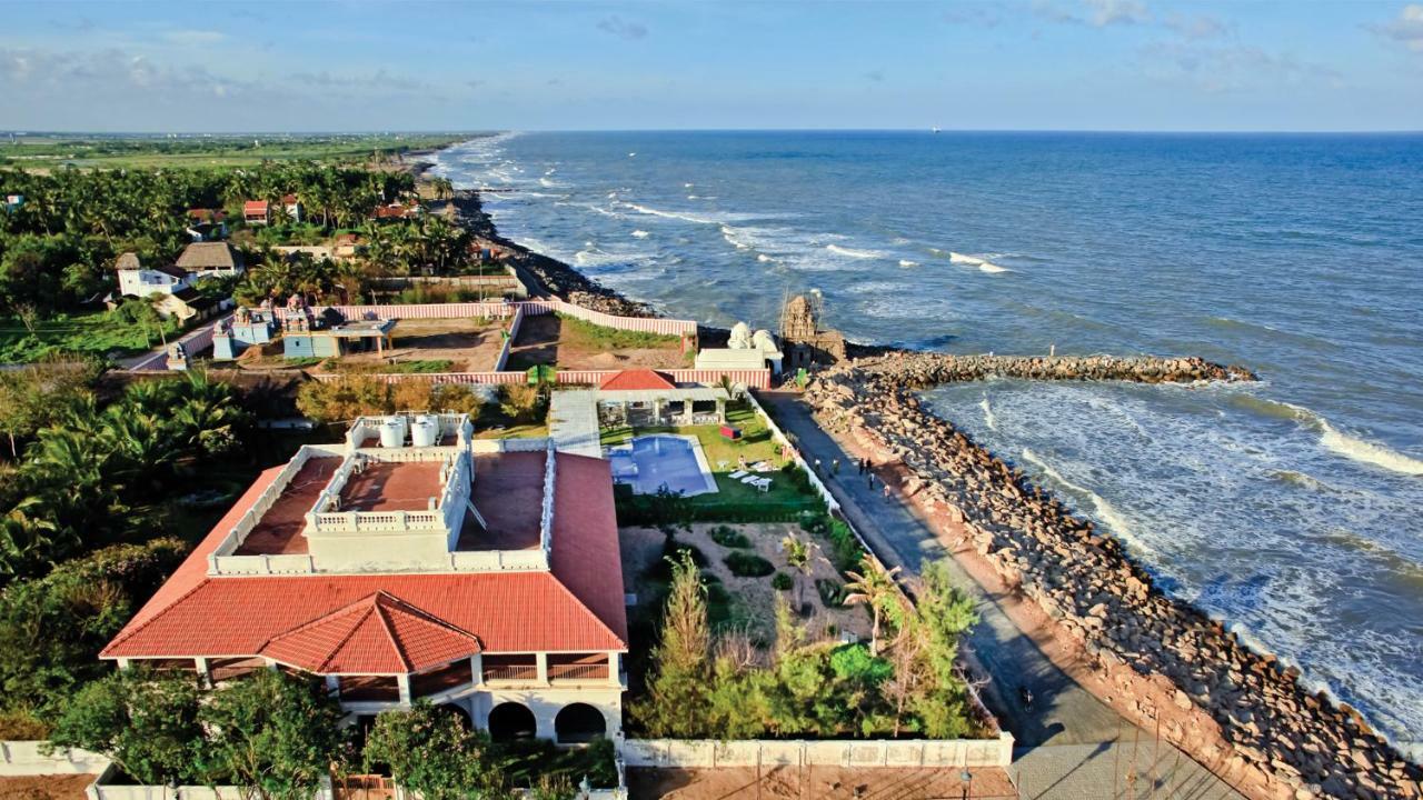 Neemrana'S - Bungalow On The Beach Tharangambadi ภายนอก รูปภาพ